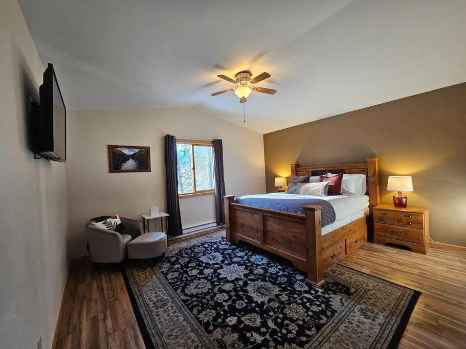 Private And Updated Breck Home With Hot Tub Breckenridge Bagian luar foto