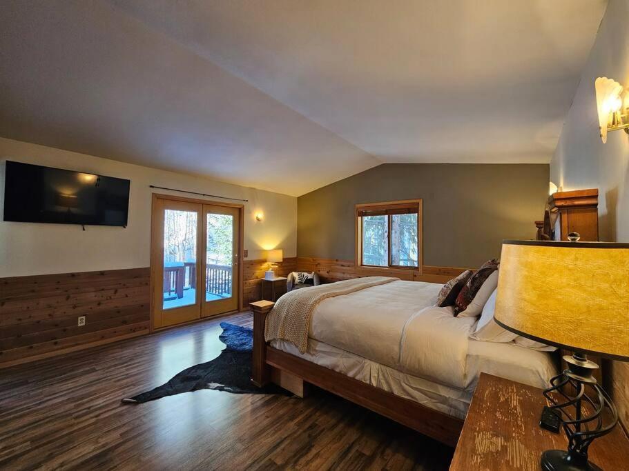 Private And Updated Breck Home With Hot Tub Breckenridge Bagian luar foto
