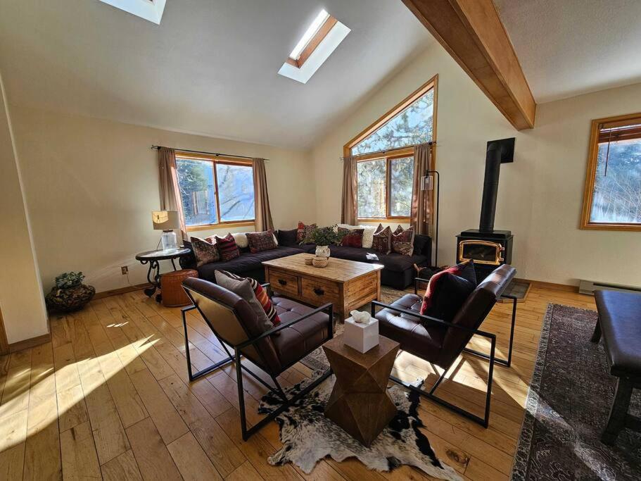 Private And Updated Breck Home With Hot Tub Breckenridge Bagian luar foto